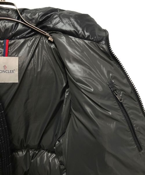 MONCLER（モンクレール）MONCLER (モンクレール) MAYA/ダウンジャケット ネイビーブラック サイズ:3の古着・服飾アイテム