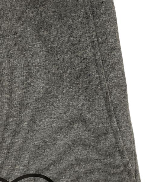 LOUIS VUITTON（ルイ ヴィトン）LOUIS VUITTON (ルイ ヴィトン) NIGO (ニゴー) スウェットハーフパンツ グレー サイズ:Sの古着・服飾アイテム