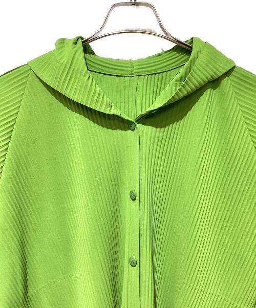 me ISSEY MIYAKE（ミーイッセイ ミヤケ）me ISSEY MIYAKE (ミーイッセイ ミヤケ) プリーツパーカー 黄緑 サイズ:Freeの古着・服飾アイテム
