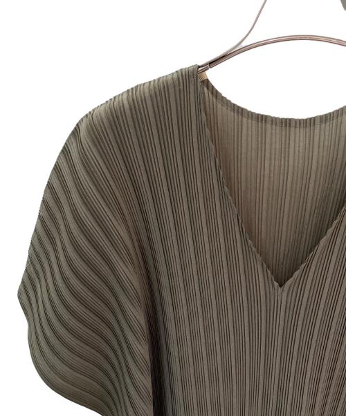 PLEATS PLEASE（プリーツプリーズ）PLEATS PLEASE (プリーツプリーズ) プリーツチュニック グレー サイズ:3の古着・服飾アイテム