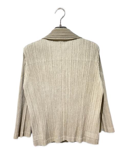 PLEATS PLEASE（プリーツプリーズ）PLEATS PLEASE (プリーツプリーズ) プリーツジャケット ベージュ サイズ:3の古着・服飾アイテム