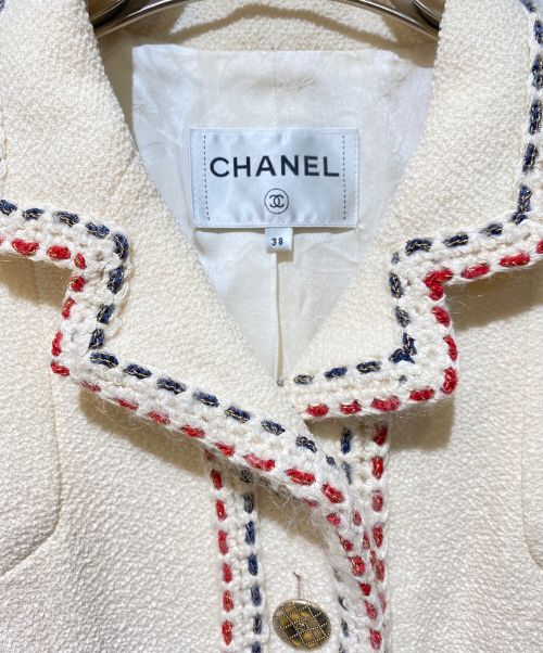 CHANEL（シャネル）CHANEL (シャネル) 4ジップポケットツイードジャケット ベージュ サイズ:38の古着・服飾アイテム