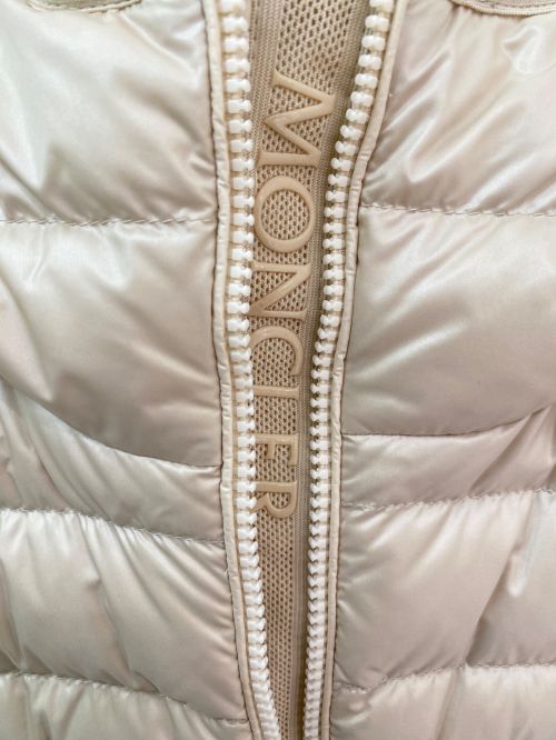 MONCLER（モンクレール）MONCLER (モンクレール) GLYGOSダウンベスト ベージュ サイズ:０の古着・服飾アイテム
