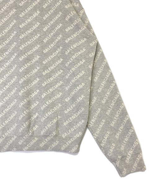 BALENCIAGA（バレンシアガ）BALENCIAGA (バレンシアガ) オールオーバーロゴニット グレー サイズ:Mの古着・服飾アイテム