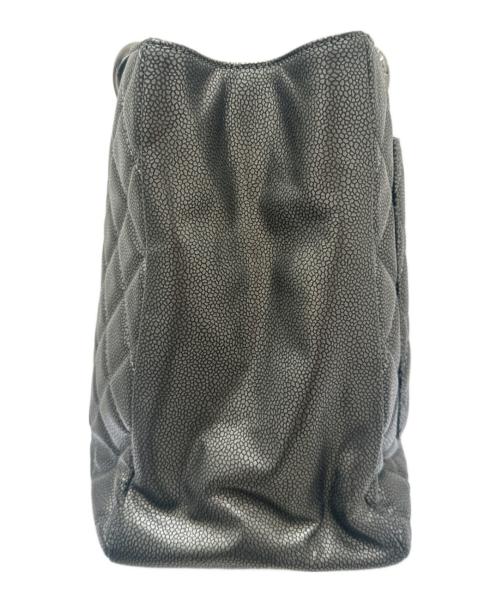 CHANEL（シャネル）CHANEL (シャネル) GSTトートバッグ ダークシルバー×シルバー金具の古着・服飾アイテム