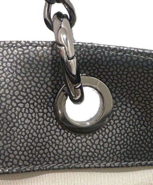 CHANEL（シャネル）CHANEL (シャネル) GSTトートバッグ ダークシルバー×シルバー金具の古着・服飾アイテム
