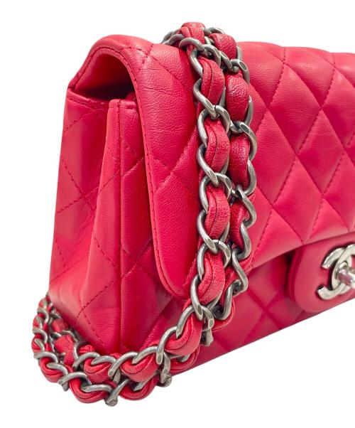 CHANEL（シャネル）CHANEL (シャネル) ミニマトラッセ 19/チェーン ショルダーバッグ  レッド×アンティークシルバーの古着・服飾アイテム