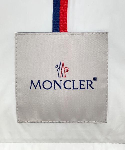 MONCLER（モンクレール）MONCLER (モンクレール) ODART/ダウンジャケット ホワイト サイズ:1の古着・服飾アイテム