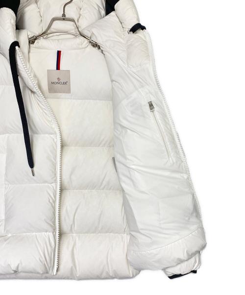 MONCLER（モンクレール）MONCLER (モンクレール) ODART/ダウンジャケット ホワイト サイズ:1の古着・服飾アイテム