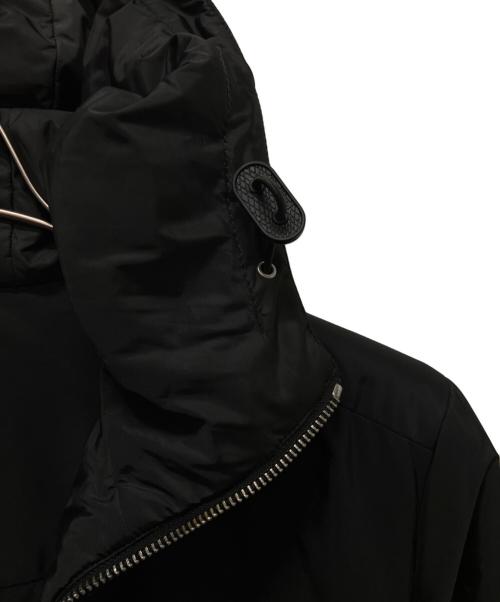 PRADA（プラダ）PRADA (プラダ) 三角プレートリバーシブル中綿ジャケット ブラック×グレー サイズ:50の古着・服飾アイテム