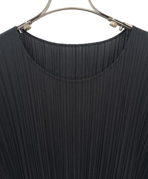 PLEATS PLEASE（プリーツプリーズ）PLEATS PLEASE (プリーツプリーズ) プリーツワンピース ブラック サイズ:3の古着・服飾アイテム