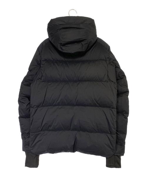 CANADA GOOSE（カナダグース）CANADA GOOSE (カナダグース) ARMSTRONG HOODY ブラック サイズ:Mの古着・服飾アイテム