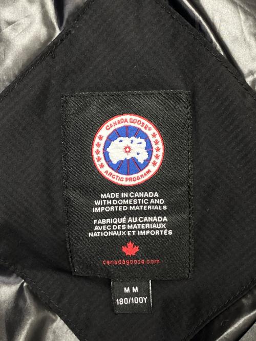 CANADA GOOSE（カナダグース）CANADA GOOSE (カナダグース) ARMSTRONG HOODY ブラック サイズ:Mの古着・服飾アイテム