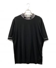 FENDI（フェンディ）の古着「ハイネックロゴTシャツ」｜ブラック