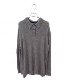 PRADA（プラダ）の古着「トライアングルロゴニットポロシャツ」｜グレー