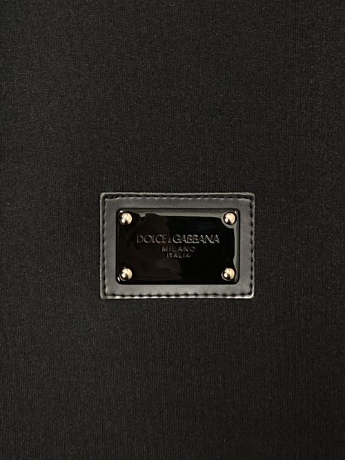 DOLCE & GABBANA（ドルチェ＆ガッバーナ）DOLCE & GABBANA (ドルチェ＆ガッバーナ) ロゴプレートジップパーカー ブラック サイズ:52の古着・服飾アイテム