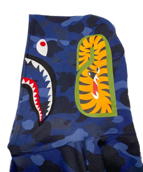 A BATHING APE（アベイシングエイプ）A BATHING APE (アベイシングエイプ) シャークパーカー ネイビー サイズ:XLの古着・服飾アイテム