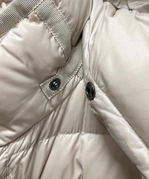 MONCLER（モンクレール）MONCLER (モンクレール) HERMINE/ダウンコート グレージュ サイズ:3の古着・服飾アイテム