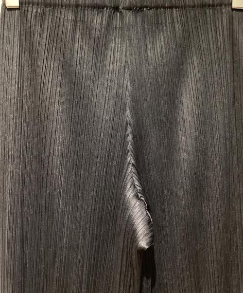 PLEATS PLEASE（プリーツプリーズ）PLEATS PLEASE (プリーツプリーズ) プリーツパンツ ブラック サイズ:3の古着・服飾アイテム