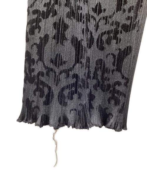 PLEATS PLEASE（プリーツプリーズ）PLEATS PLEASE (プリーツプリーズ) プリーツパンツ ブラック サイズ:3の古着・服飾アイテム