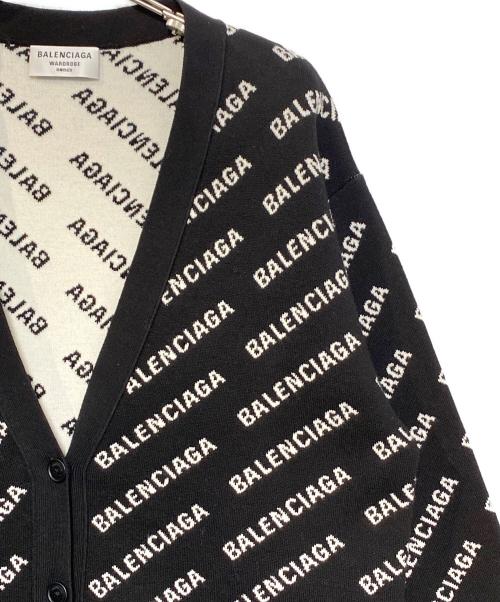 BALENCIAGA（バレンシアガ）BALENCIAGA (バレンシアガ) オールオーバーロゴカーディガン ブラック サイズ:2の古着・服飾アイテム
