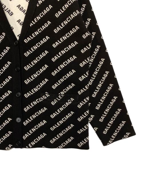 BALENCIAGA（バレンシアガ）BALENCIAGA (バレンシアガ) オールオーバーロゴカーディガン ブラック サイズ:2の古着・服飾アイテム