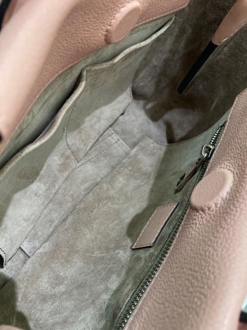 LOUIS VUITTON（ルイ ヴィトン）LOUIS VUITTON (ルイ ヴィトン) トートWBB ピンクの古着・服飾アイテム