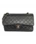 CHANEL（シャネル）の古着「Wフラップ チェーン ショルダーバッグ」｜ブラック