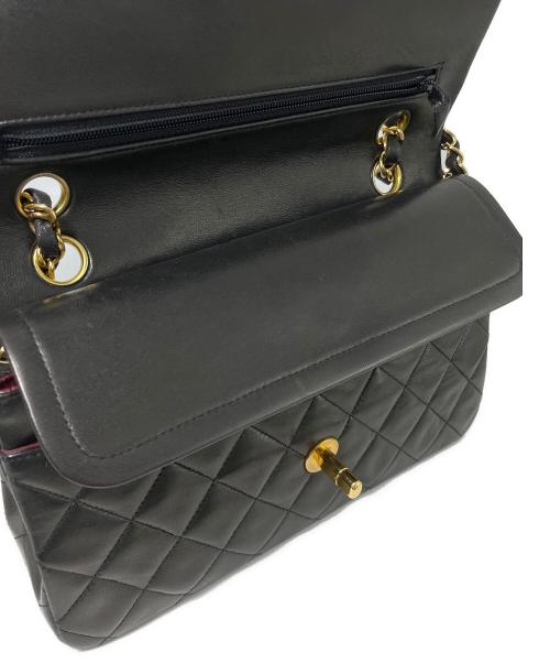 CHANEL（シャネル）CHANEL (シャネル) Wフラップチェーンショルダーバッグ ブラック サイズ:23の古着・服飾アイテム