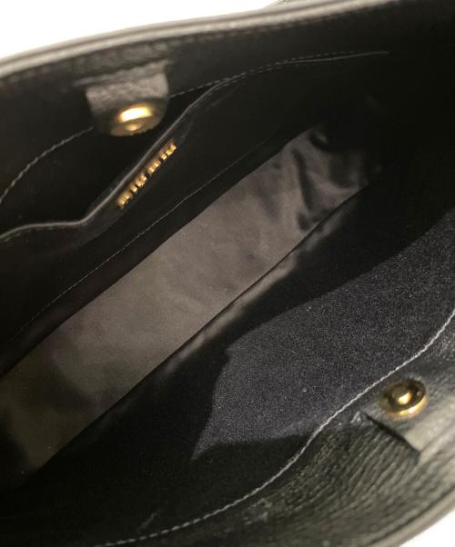 MIU MIU（ミュウミュウ）MIU MIU (ミュウミュウ) マドラスワンショルダーバッグ ブラックの古着・服飾アイテム