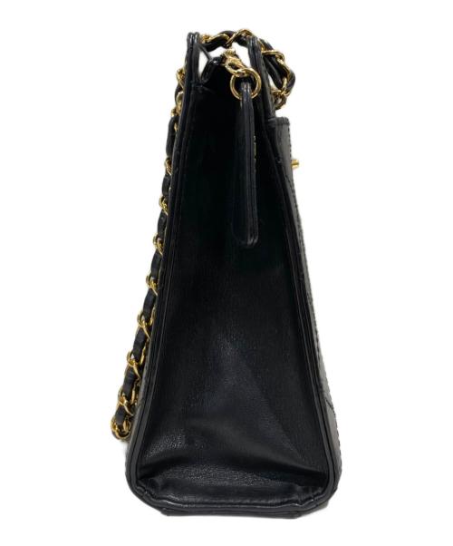 CHANEL（シャネル）CHANEL (シャネル) チェーンショルダーバッグ ブラックの古着・服飾アイテム