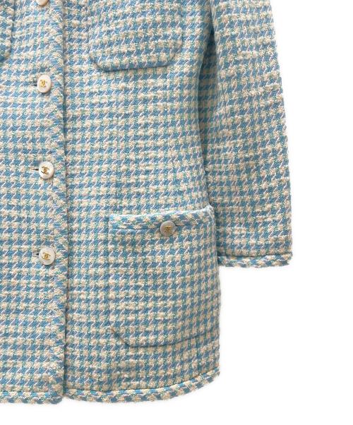 CHANEL（シャネル）CHANEL (シャネル) ココボタンツイードジャケット ブルー×ホワイト サイズ:38の古着・服飾アイテム