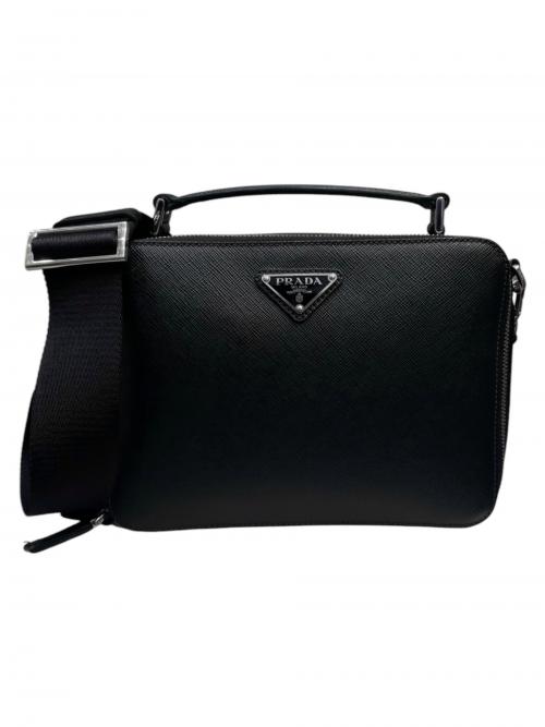 PRADA（プラダ）PRADA (プラダ) サフィアーノレザーショルダーバッグ ブラックの古着・服飾アイテム