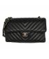 CHANEL（シャネル）の古着「WフラップVステッチチェーンショルダーバッグ」｜ブラック