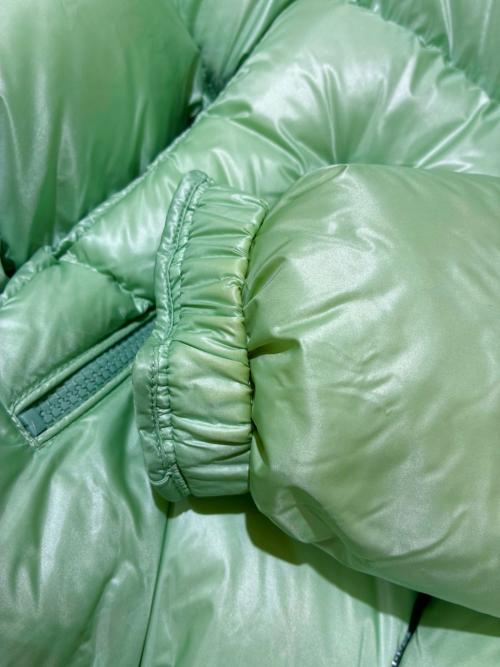 MONCLER（モンクレール）MONCLER (モンクレール) FOURMINE/ダウンジャケット  H20931A00049 539AQH20931A00049 539AQ 黄緑 サイズ:2の古着・服飾アイテム