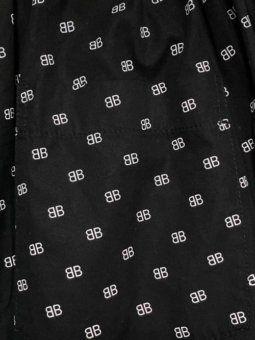 BALENCIAGA（バレンシアガ）BALENCIAGA (バレンシアガ) BBロゴイージーショーツ ブラック サイズ:46の古着・服飾アイテム