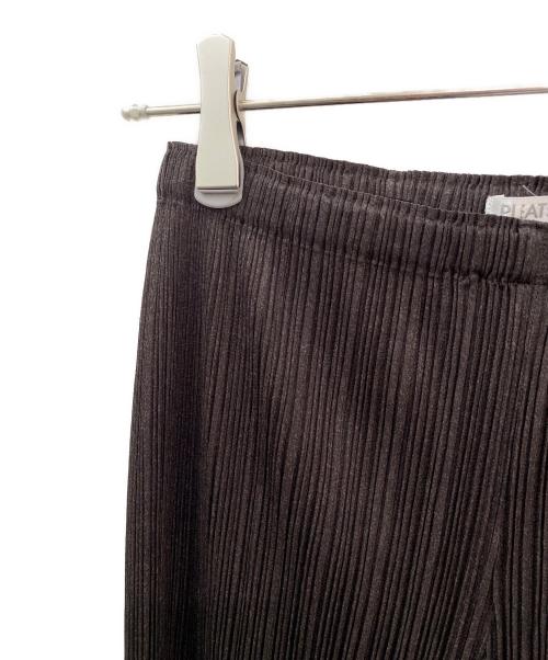 PLEATS PLEASE（プリーツプリーズ）PLEATS PLEASE (プリーツプリーズ) プリーツパンツ ブラウン サイズ:3の古着・服飾アイテム