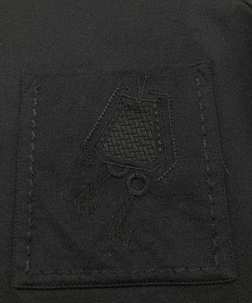 HERMES（エルメス）HERMES (エルメス) クロシェット刺繍ポケットTシャツ ブラック サイズ:40の古着・服飾アイテム