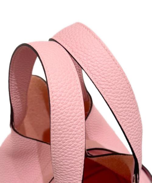 HERMES（エルメス）HERMES (エルメス) ピコタンロック PM ローズサクラ U刻印:2022年 シルバー金具 ローズサクラ サイズ:PMの古着・服飾アイテム