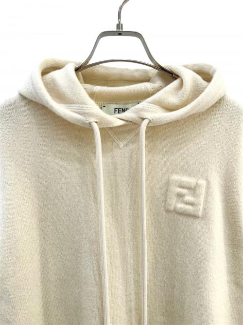 FENDI（フェンディ）FENDI (フェンディ) エンボスロゴニットパーカー ベージュ サイズ:36の古着・服飾アイテム