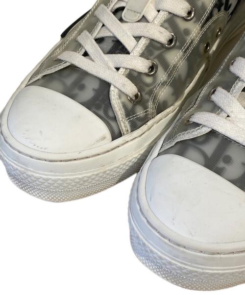 Dior（ディオール）Dior (ディオール) Logo Design Sneaker（ロゴデザインスニーカー） グレー サイズ:41の古着・服飾アイテム
