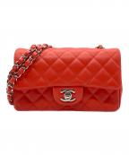 CHANELシャネル）の古着「マトラッセ20/チェーンショルダーバッグ」｜レッド/紅緋