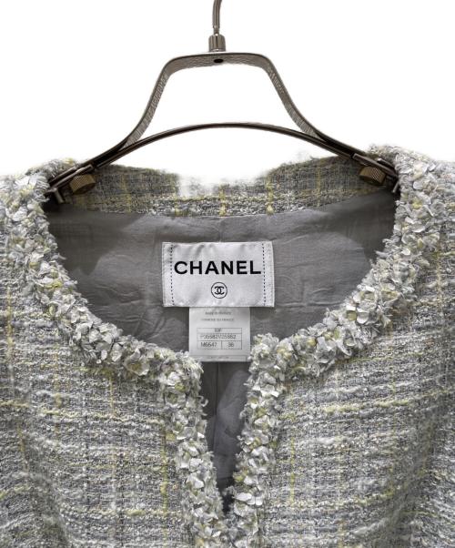 CHANEL（シャネル）CHANEL (シャネル) ココボタンツイードジャケット グレー サイズ:36の古着・服飾アイテム