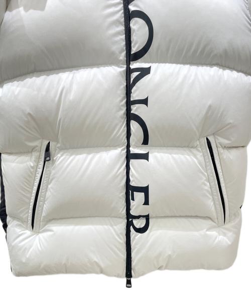 MONCLER（モンクレール）MONCLER (モンクレール) MAURES/ダウンジャケット ホワイト サイズ:1の古着・服飾アイテム
