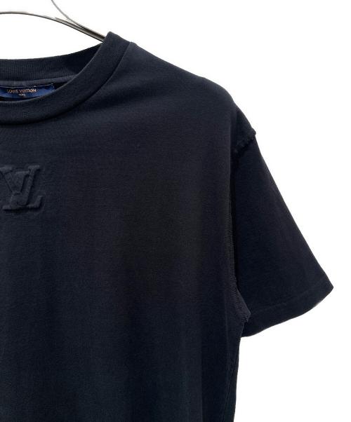 LOUIS VUITTON（ルイ ヴィトン）LOUIS VUITTON (ルイ ヴィトン) 21AW LVエンボス ロゴTシャツ ブラック サイズ:Lの古着・服飾アイテム