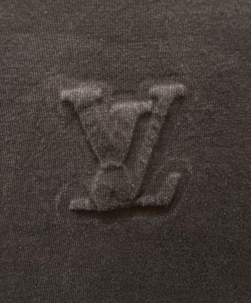 LOUIS VUITTON（ルイ ヴィトン）LOUIS VUITTON (ルイ ヴィトン) 21AW LVエンボス ロゴTシャツ ブラック サイズ:Lの古着・服飾アイテム