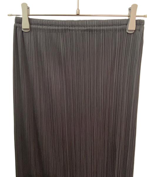 PLEATS PLEASE（プリーツプリーズ）PLEATS PLEASE (プリーツプリーズ) プリーツスカート グレー サイズ:3の古着・服飾アイテム