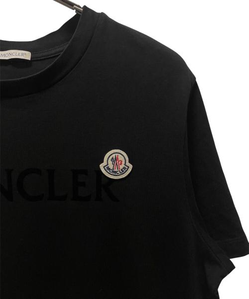MONCLER（モンクレール）MONCLER (モンクレール) ロゴワッペンTシャツ ブラック サイズ:Mの古着・服飾アイテム