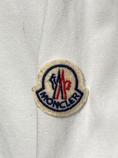MONCLER（モンクレール）MONCLER (モンクレール) ロゴL/STシャツ ホワイト サイズ:Mの古着・服飾アイテム