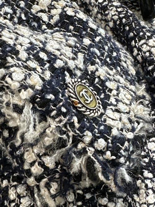 CHANEL（シャネル）CHANEL (シャネル) ココマーク3Bツイードジャケット ネイビー サイズ:34の古着・服飾アイテム